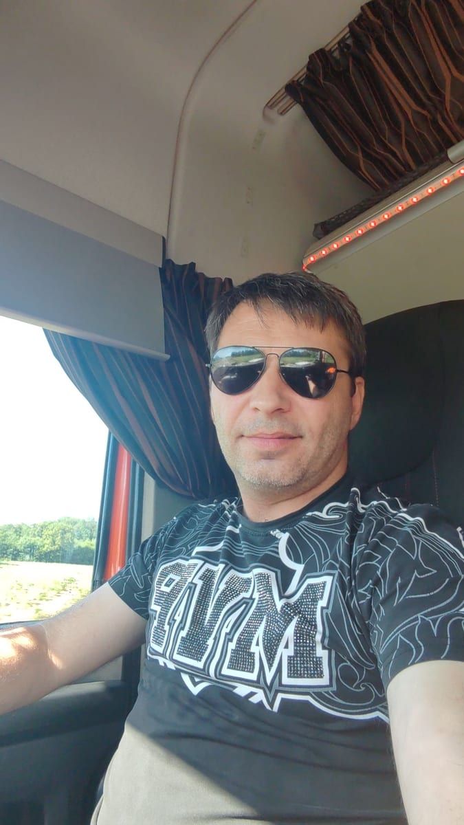 Profil von Amador